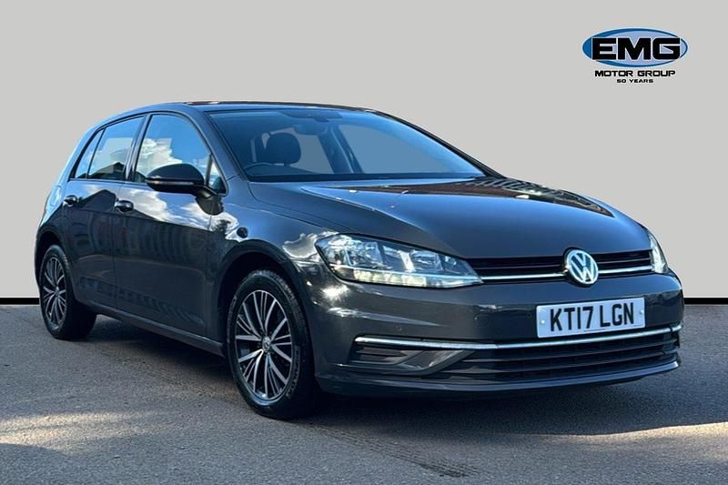 Used VW Golf VII SE 115 HP (84 kW) 2017 Grey Hatchback