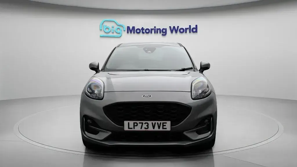 Second-hand Ford Puma ST-Line X 125 CP (91 kW) 2023 Argintiu SUV