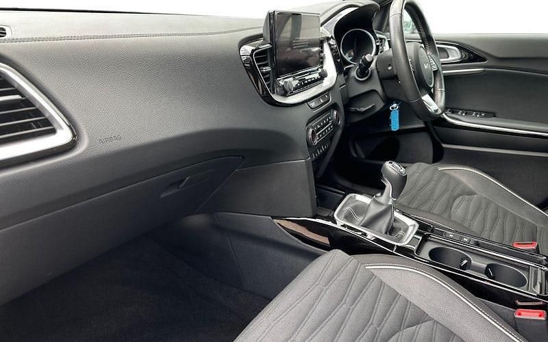 Used Kia Ceed GT-Line 160 HP (117 kW) 2023 Red Hatchback