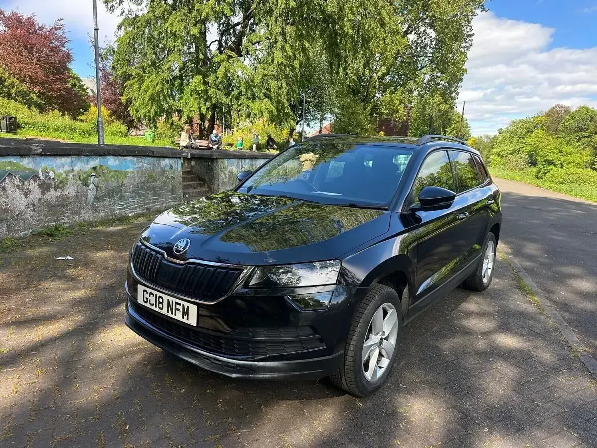 Begagnad Skoda Karoq SE 116 HK (85 kW) 2018 Svart SUV