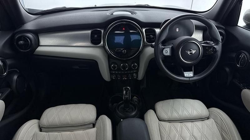 Used Mini Cooper Exclusive 134 HP (98 kW) 2021 Black Hatchback