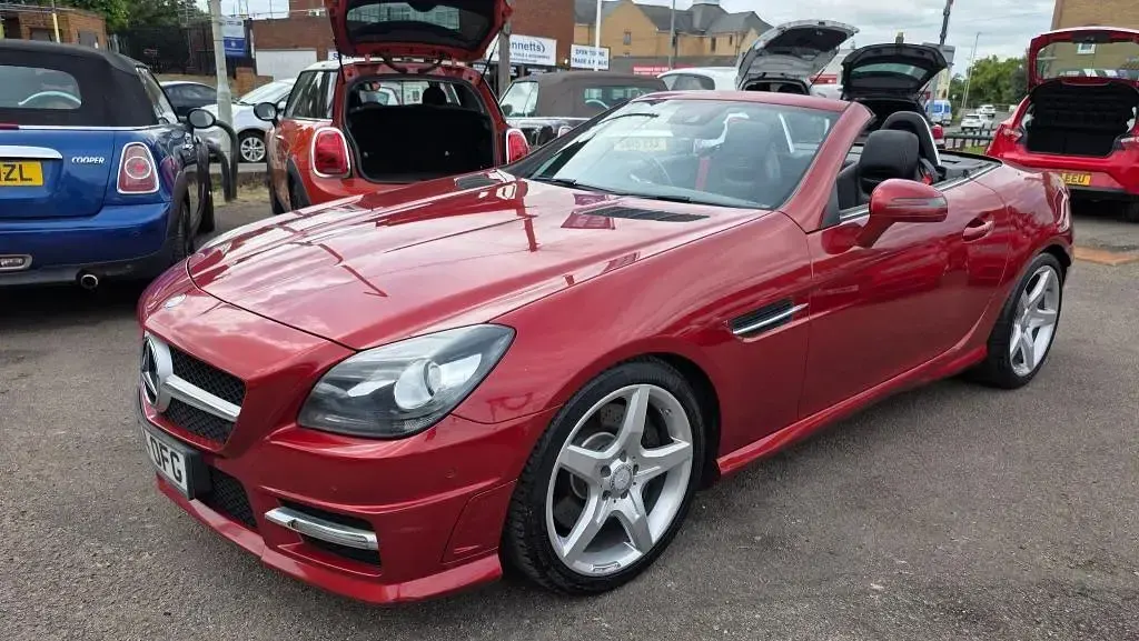 Used Mercedes SLK250 AMG 2014 Red Cabriolet