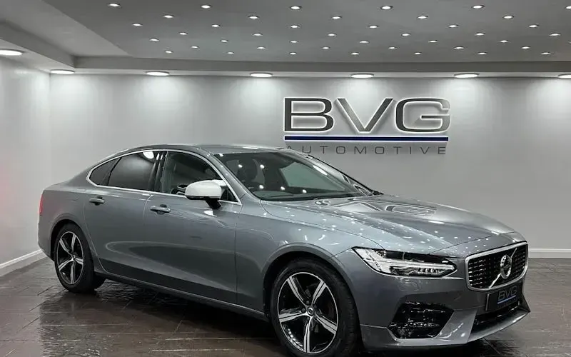 Używany Volvo S90 R-Design 190 KM (139 kW) 2018 Sedan/Limuzyna