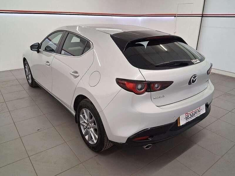 Used Mazda 3 Center-Line 140 HP (102 kW) 2025 White Hatchback