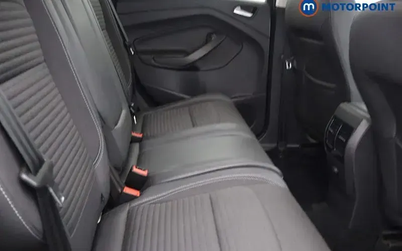 Used Ford Kuga Titanium 182 HP (133 kW) 2019 Blue SUV