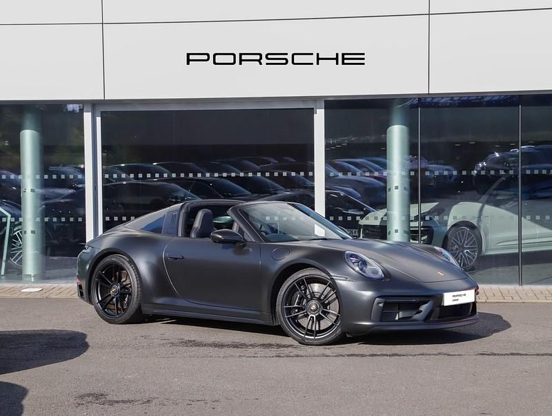 Used Porsche 992 480 HP (353 kW) 2023 Blue Cabriolet