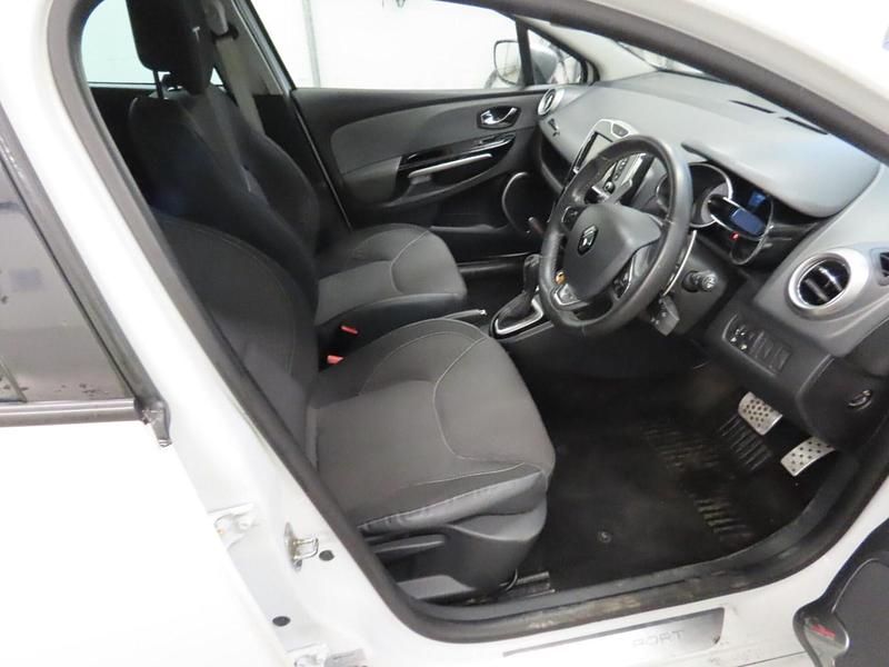 Used Renault Clio IV GT-Line 2013 White Hatchback