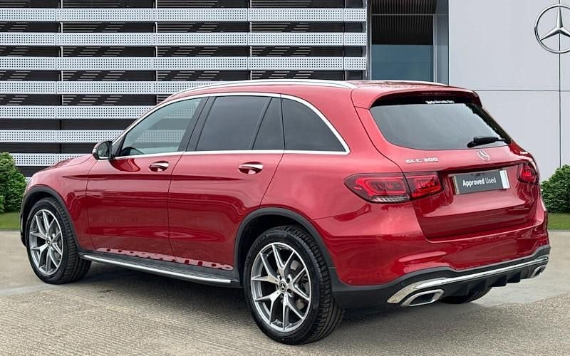 Used Mercedes GLC300 AMG Line Premium Plus 258 HP (189 kW) 2022 Estate