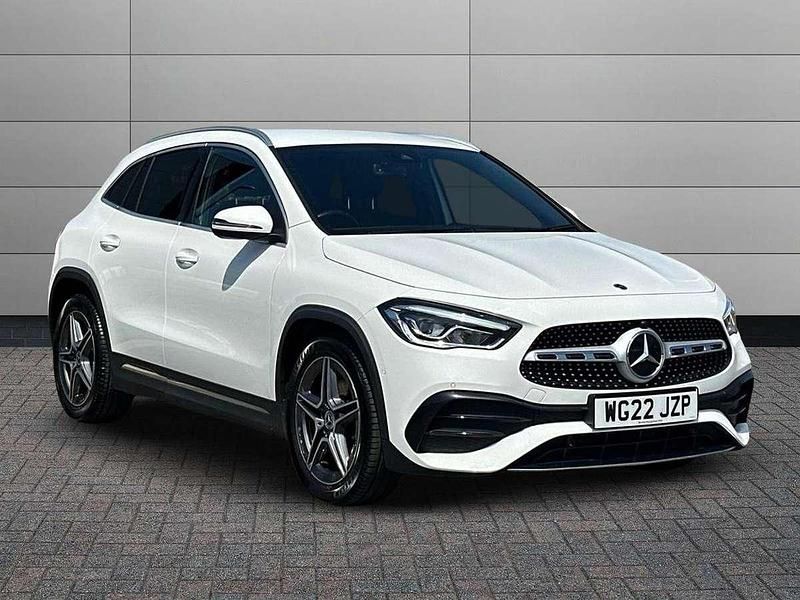 White Used 2022 Mercedes GLA200 Executive SUV | £20,495 (A bit pricey) - Image 1/4