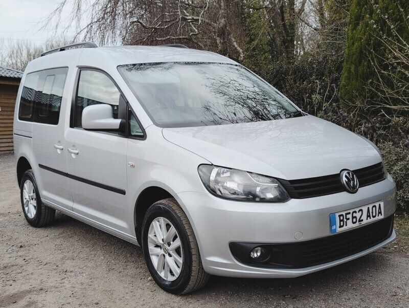 Silver Used 2012 VW Caddy Maxi Life MPV | £6,995 (Super price) - Image 1/4