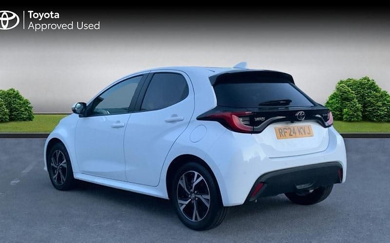 Used Toyota Yaris Hybrid Design 116 HP (85 kW) 2026 Hatchback