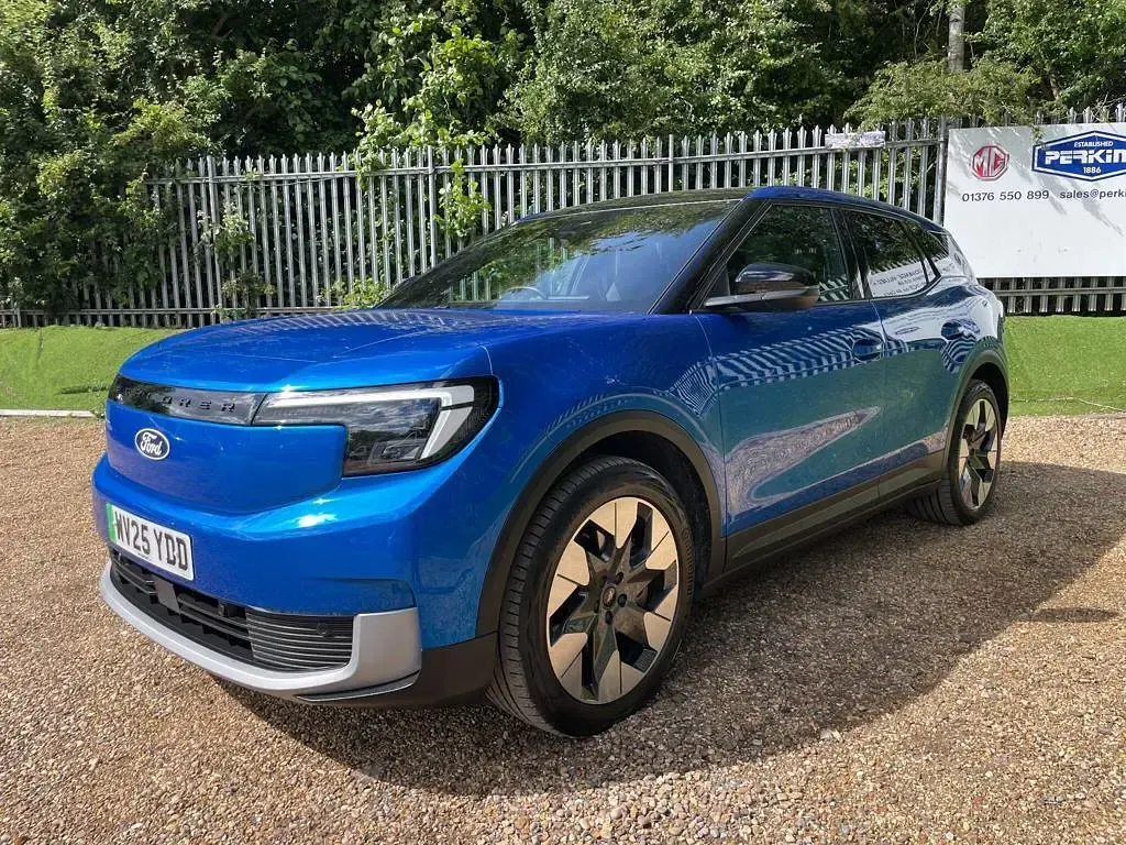 Used Ford Explorer Premium 210 kW (286 HP) 2025 Blue SUV