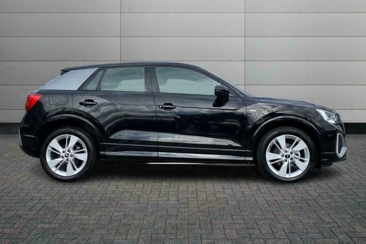 Used Audi Q2 S-Line 150 HP (110 kW) 2020 Black SUV