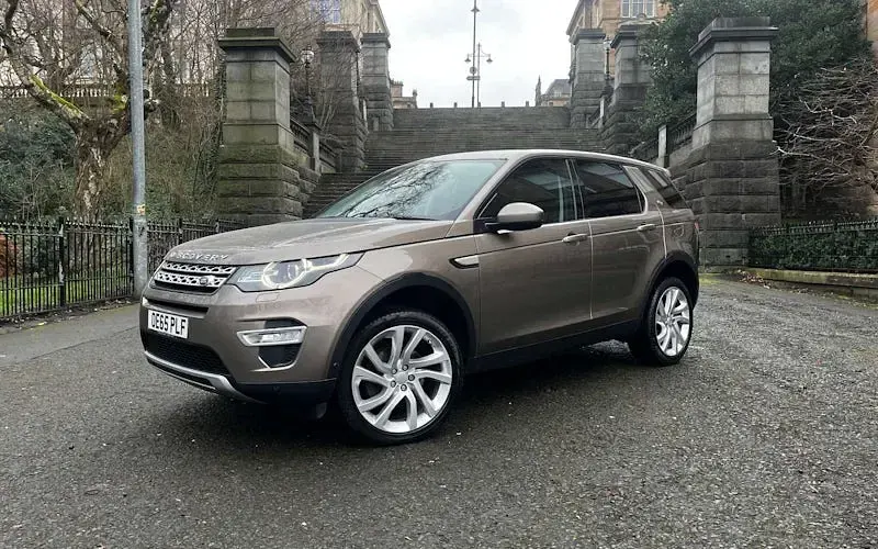 Used Land Rover Discovery 5 HSE Luxury 179 HP (131 kW) 2019 SUV