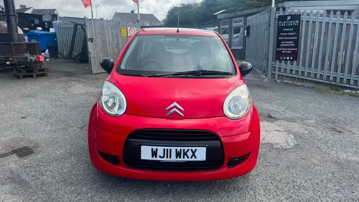 Used Citroën C1 VTR Sport 2011 Red Hatchback