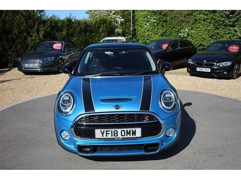 Usado Mini Cooper S Hatch 2018 Azul Citadino
