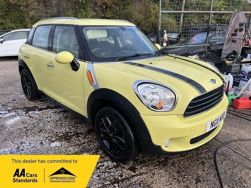 Yellow Used 2011 Mini ONE Hatchback | £3,250 (Fair price) - Image 1/4