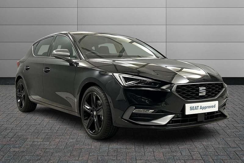 Black Used 2025 Seat Leon FR Sport Hatchback | £24,500 (Expensive) - Image 1/4