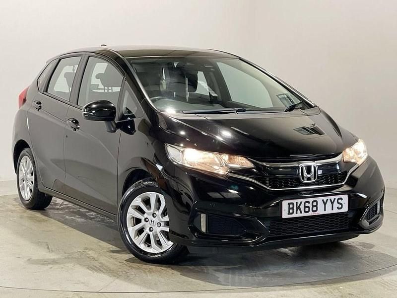 Used Honda Jazz SE 102 HP (75 kW) 2018 Black Hatchback