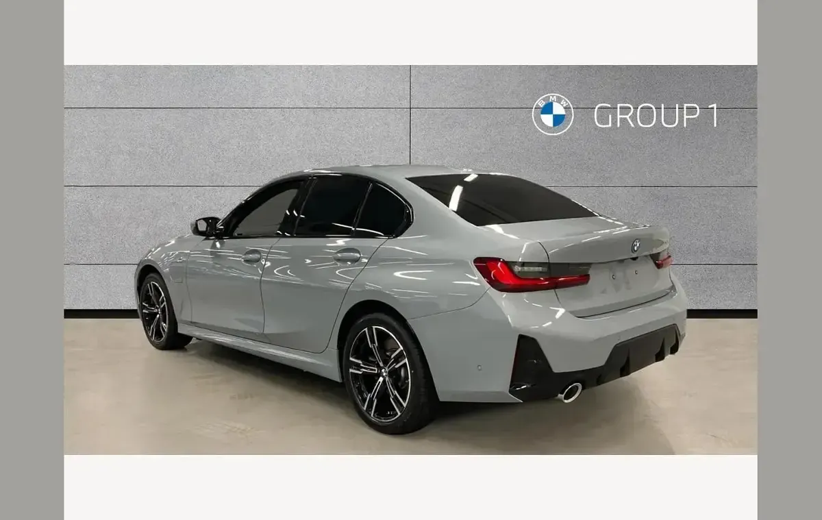 Used BMW 330e M Sport 288 HP (211 kW) 2025 Grey Sedan