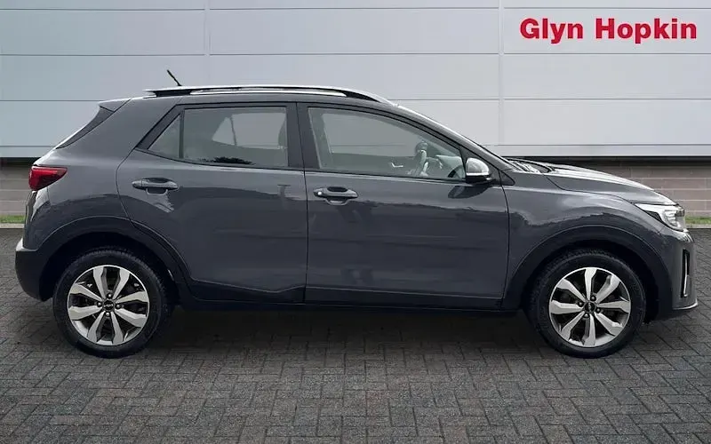Gebraucht Kia Stonic 101 PS (74 kW) 2024 SUV