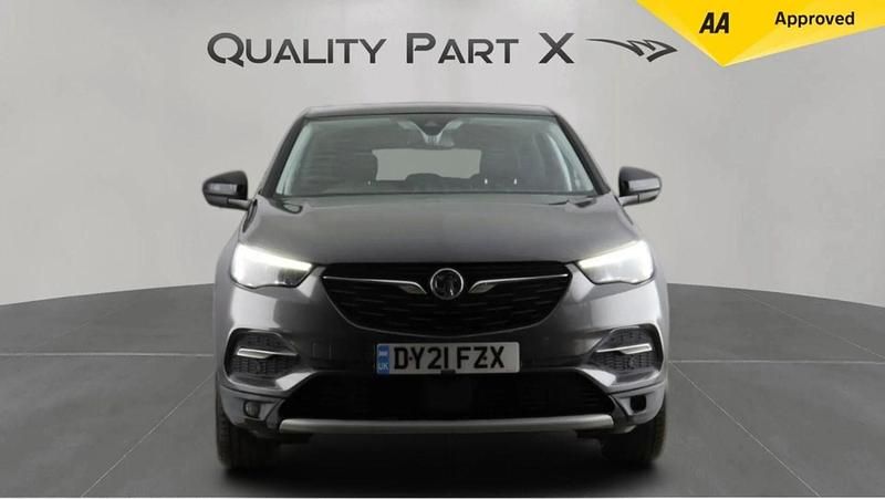Used Vauxhall Grandland X SRi 130 HP (95 kW) 2021 Grey SUV