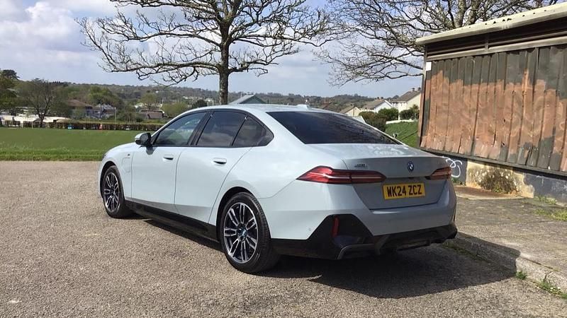 Used BMW 550e M Sport 482 HP (354 kW) 2024 Grey