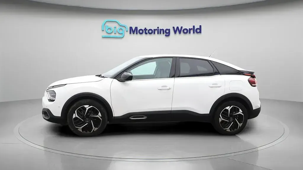 Usado Citroën C4 Shine 130 HP (95 kW) 2022 Branco Citadino