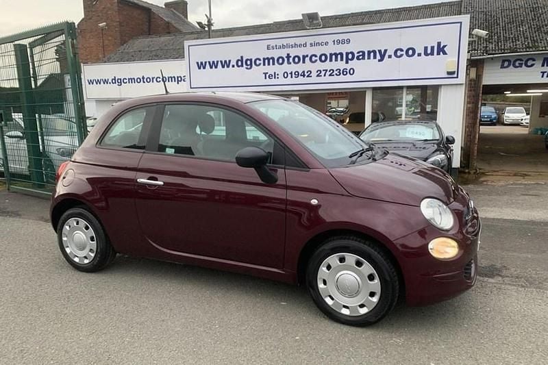 Used Fiat 500 Pop 69 HP (50 kW) 2020 Red Hatchback