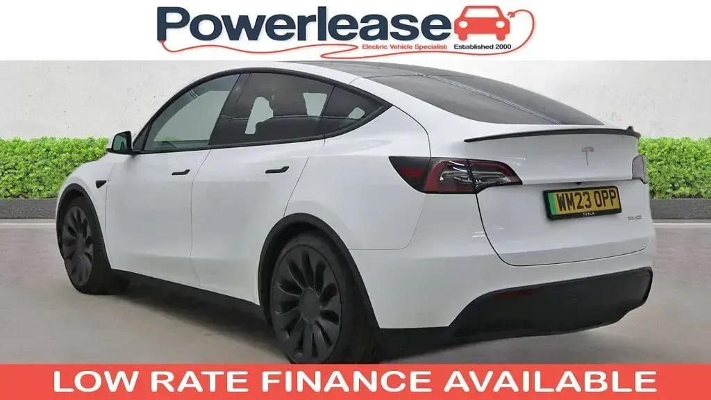 Used Tesla Model Y Performance 392 kW (534 HP) 2023 White SUV