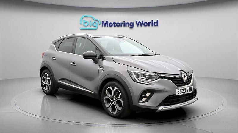 Second-hand Renault Captur Techno 138 CP (101 kW) 2023 SUV