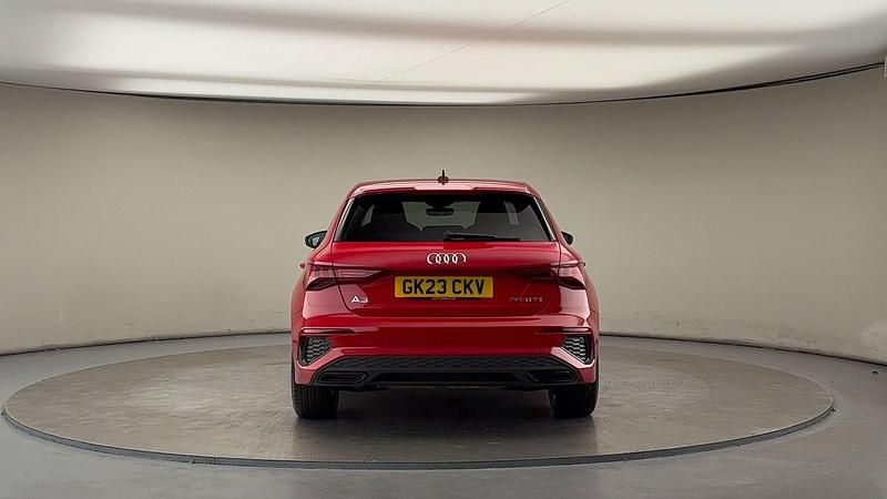 Used Audi A3 Sportback Design 150 HP (110 kW) 2023 Tango red metallic/tango red metallic Hatchback