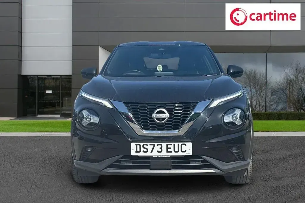 Used Nissan Juke Tekna 117 HP (86 kW) 2023 Black SUV