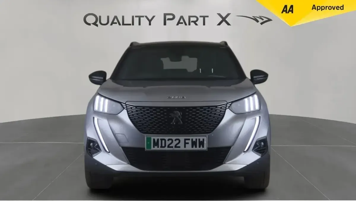 Used Peugeot e-2008 Premium 100 kW (136 HP) 2022 Grey SUV