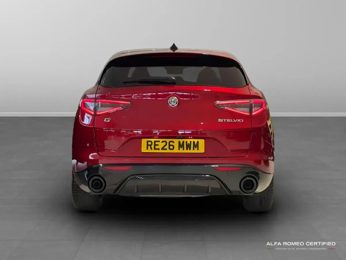 New Alfa Romeo Stelvio 276 HP (202 kW) 2026 Red SUV