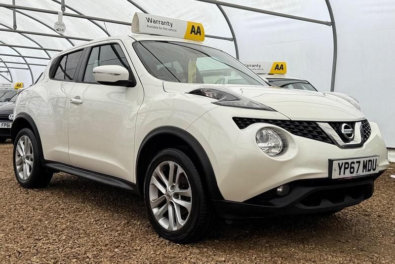 Used Nissan Juke N-Connecta 110 HP (80 kW) 2017 White SUV
