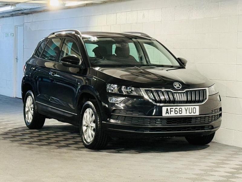 Black Used 2018 Skoda Karoq SE SUV | £7,989 (Fair price) - Image 1/4