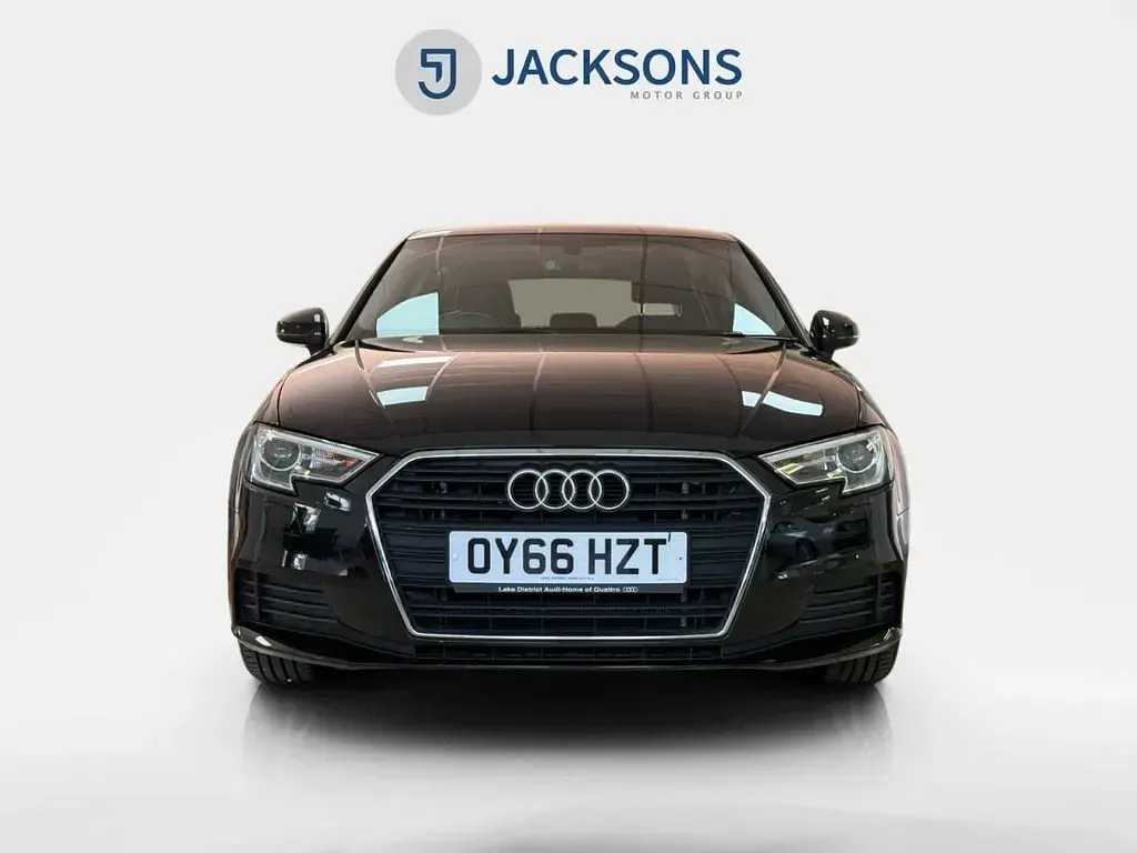 Used Audi A3 Sportback Comfort 184 HP (135 kW) 2016 Black Hatchback