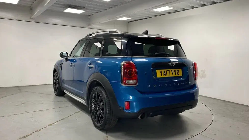 Used Mini Cooper Countryman 134 HP (98 kW) 2017 Blue SUV