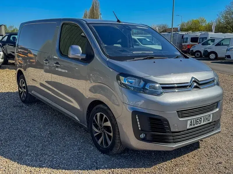 Used Citroën Dispatch 179 HP (131 kW) 2019 Grey MPV