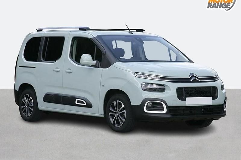 Used Citroën e-Berlingo Feel 100 kW (136 HP) 2023 Blue MPV