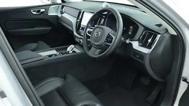 Used Volvo XC60 Ultra 250 HP (183 kW) 2025 SUV