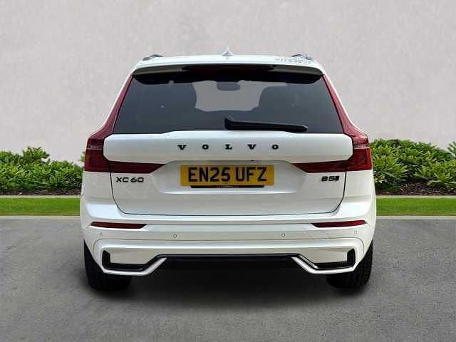 Used Volvo XC60 Plus 250 HP (183 kW) 2025 SUV