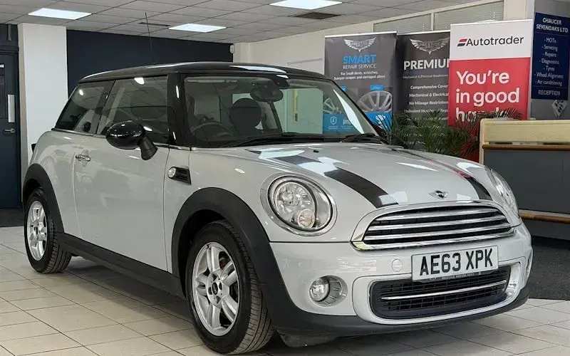 Used Mini Cooper Hatch 122 HP (89 kW) 2013 Hatchback
