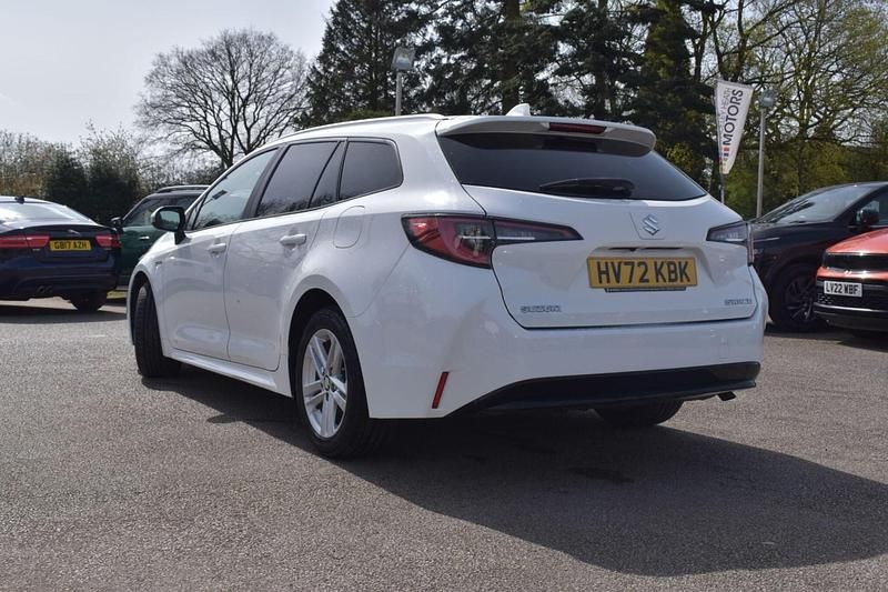 Used Suzuki Swace SZ-T 122 HP (89 kW) 2022 White Estate