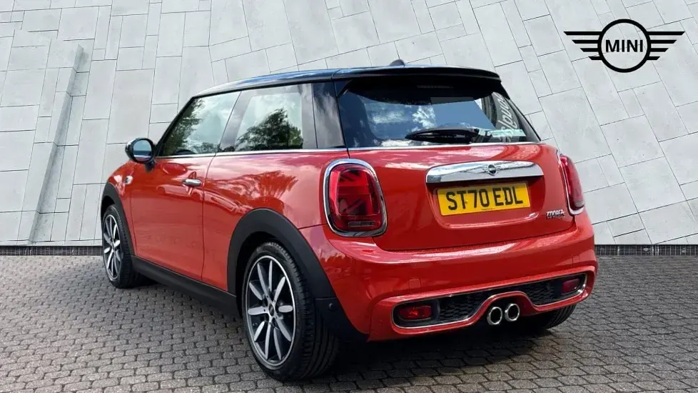 Used Mini Cooper S Exclusive 189 HP (139 kW) 2020 Orange Hatchback