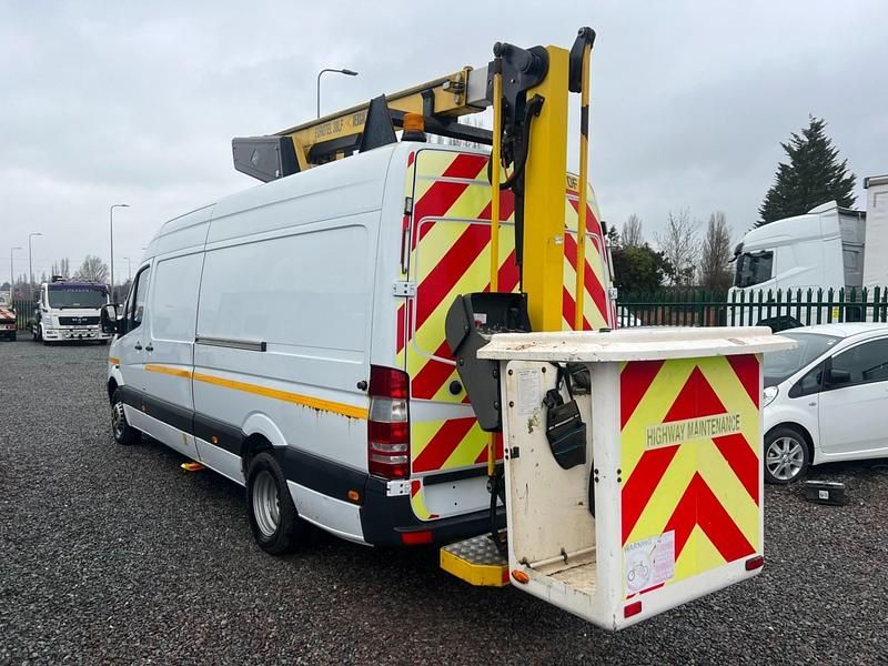 Used Mercedes Sprinter 129 HP (94 kW) 2015 White Van
