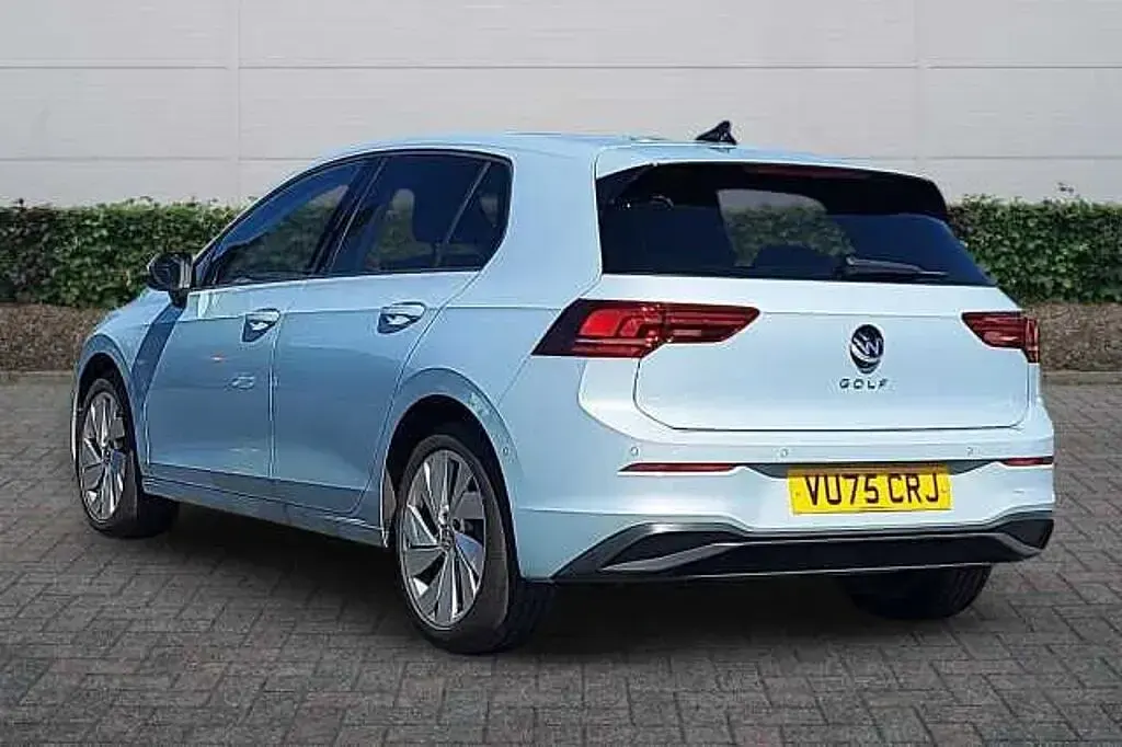 Used VW Golf VIII Match 150 HP (110 kW) 2025 Blue Hatchback