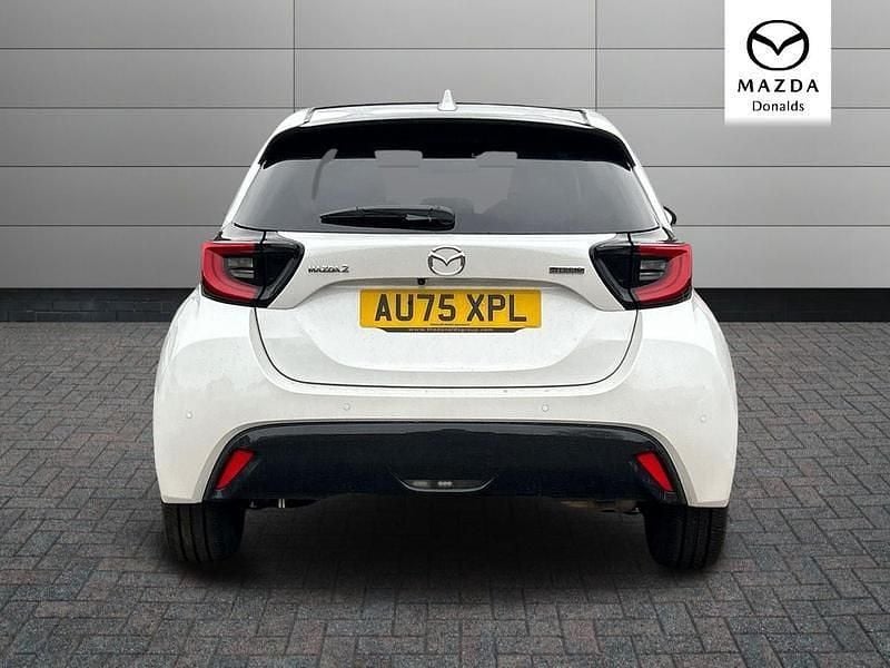 Ny Mazda 2 Homura-Line 2025 Vit Halvkombi