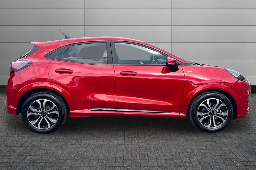 Used Ford Puma ST-Line 125 HP (91 kW) 2024 Fantastic red SUV
